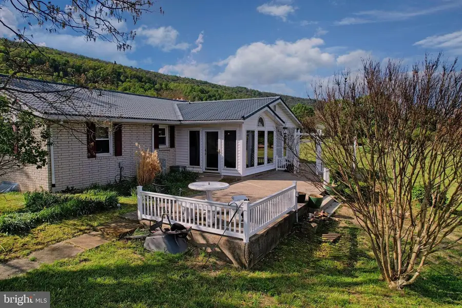 7977 Knobley Rd, Keyser, WV 26726 - #3