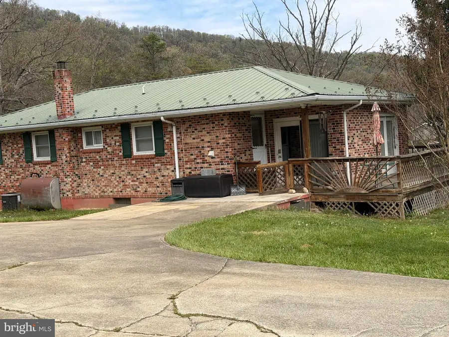 54 Ronace Ln, Keyser, WV 26726 - #2