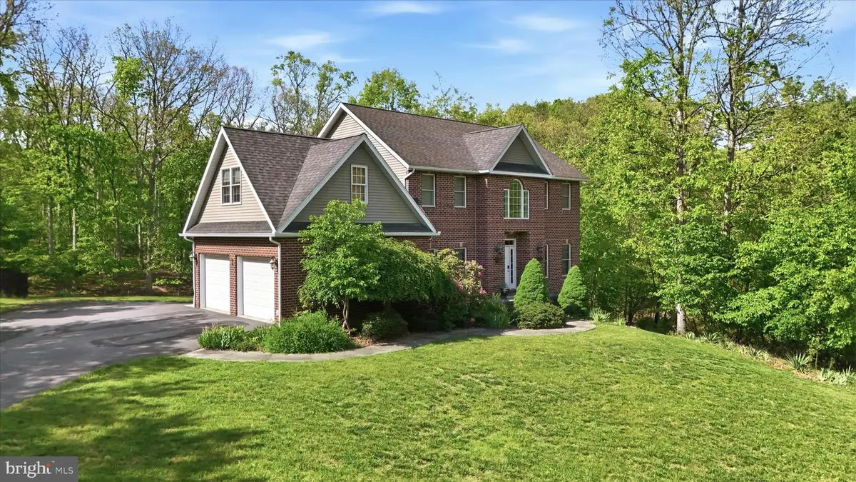 1175 N Lakewood Dr, Ridgeley, WV 26753 - #1
