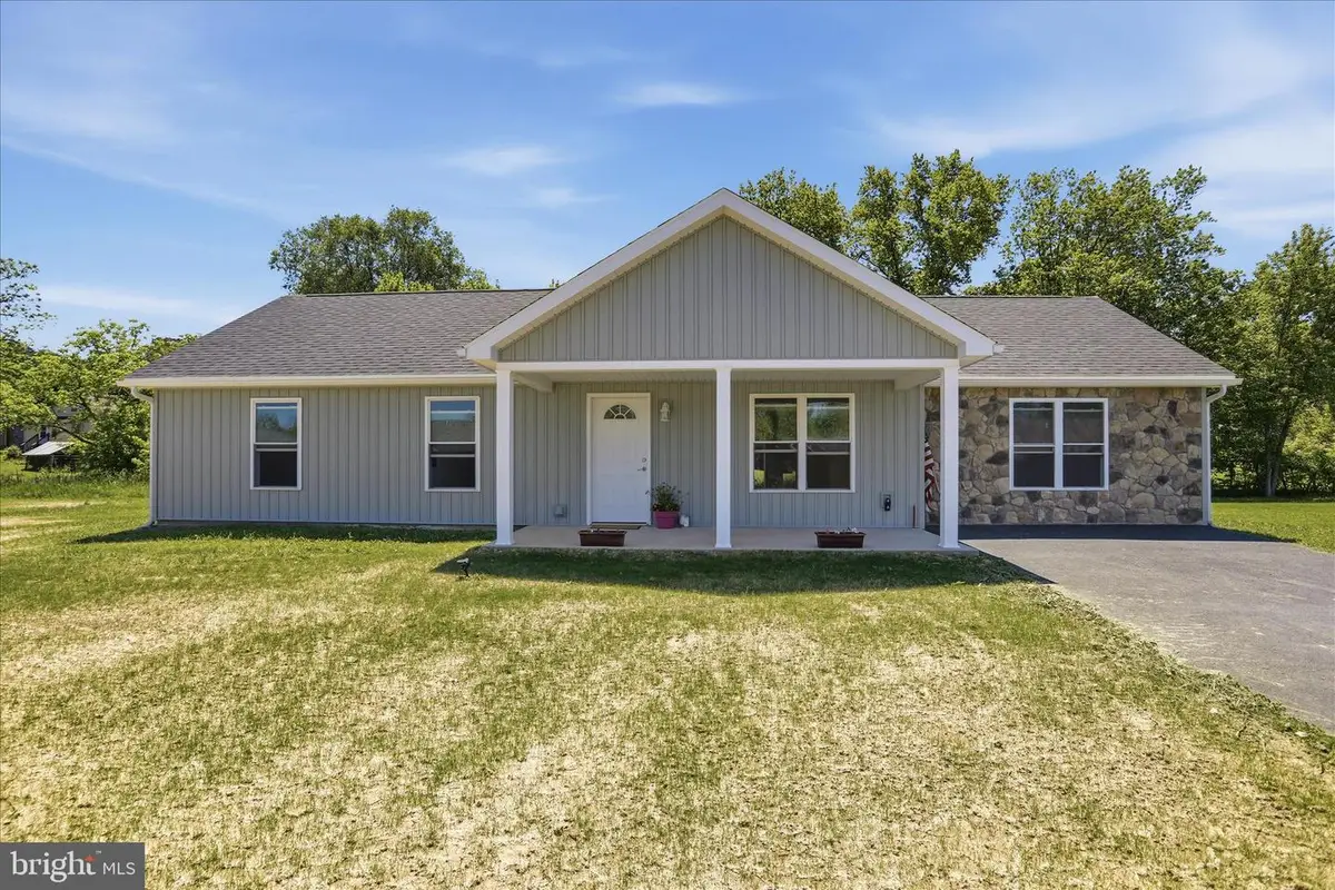 272 W Creek Run Loop, Fort Ashby, WV 26719 - #1