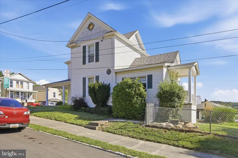 133 James St, Keyser, WV 26726 - #2