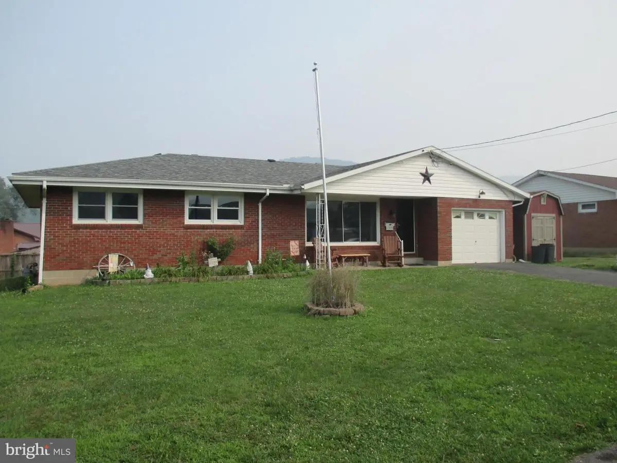 1325 Cornell St, Keyser, WV 26726 - #1