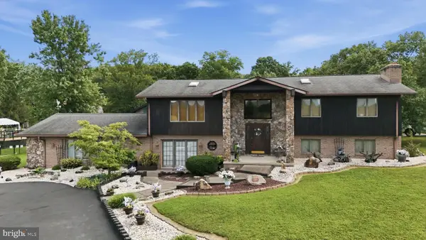 225 Bowden Dr, FORT ASHBY, WV 26719