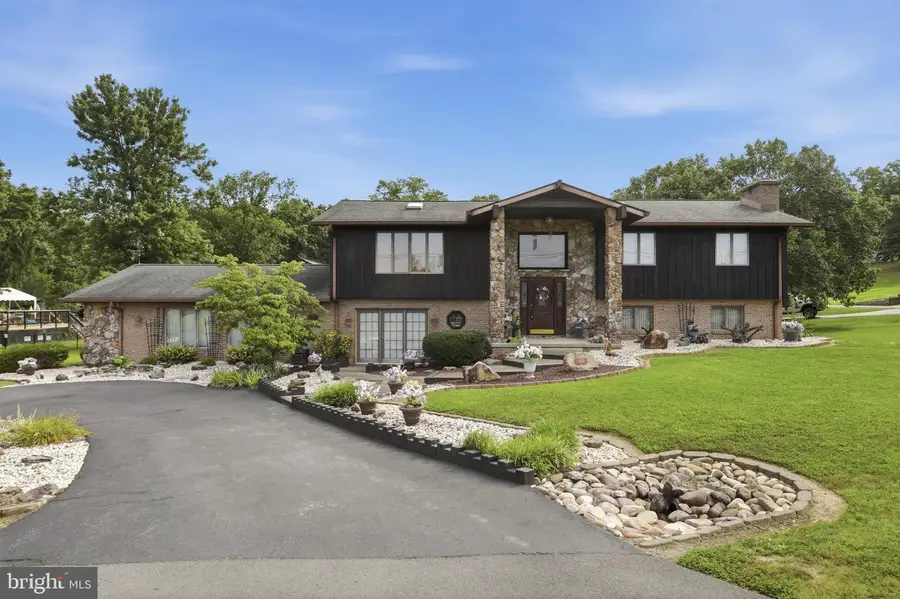 225 Bowden Dr, Fort Ashby, WV 26719 - #2