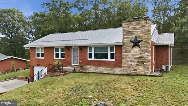 47 Davy St, WILEY FORD, WV 26767