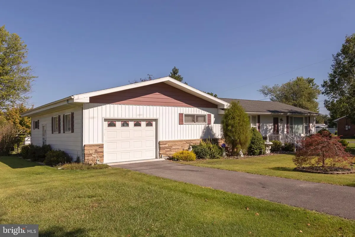 96 Old Carol Ln, Fort Ashby, WV 26719 - #1