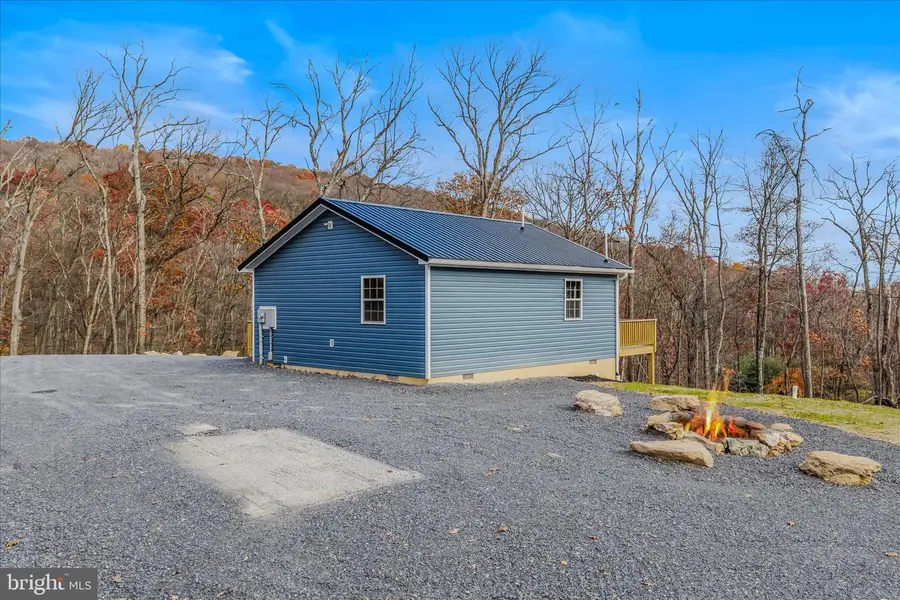 157 Maverick Trl, Hedgesville, WV 25427 - Image #3
