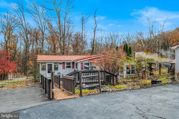 1441 Audubon Rd, HEDGESVILLE, WV 25427