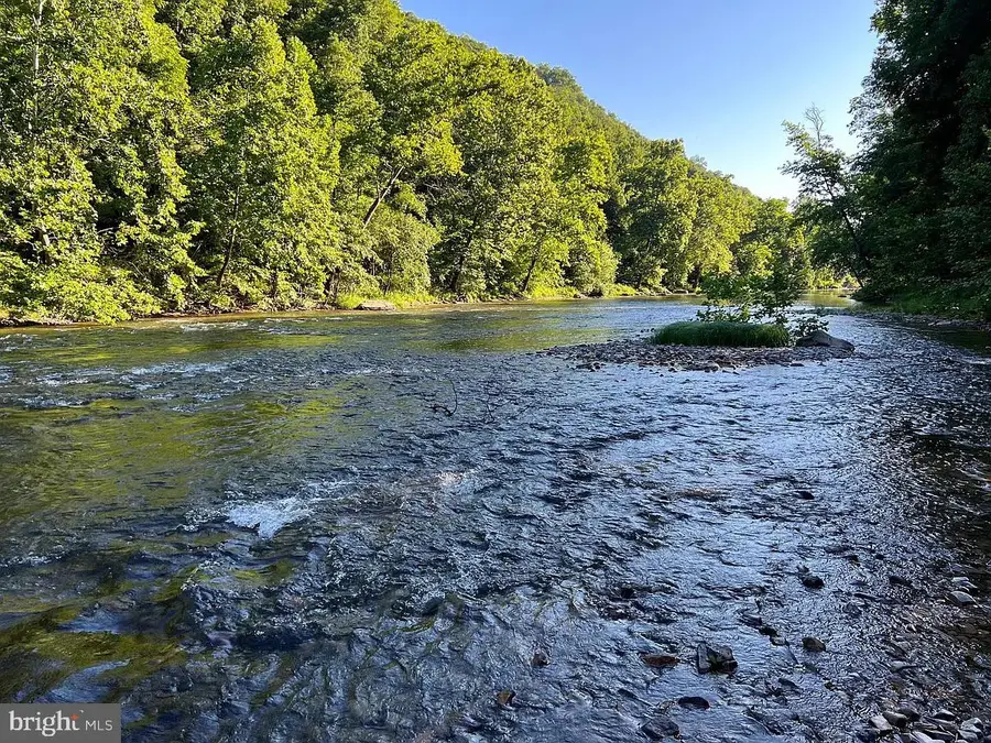 1327 Golliday Ln, Great Cacapon, WV 25422 - Image #3