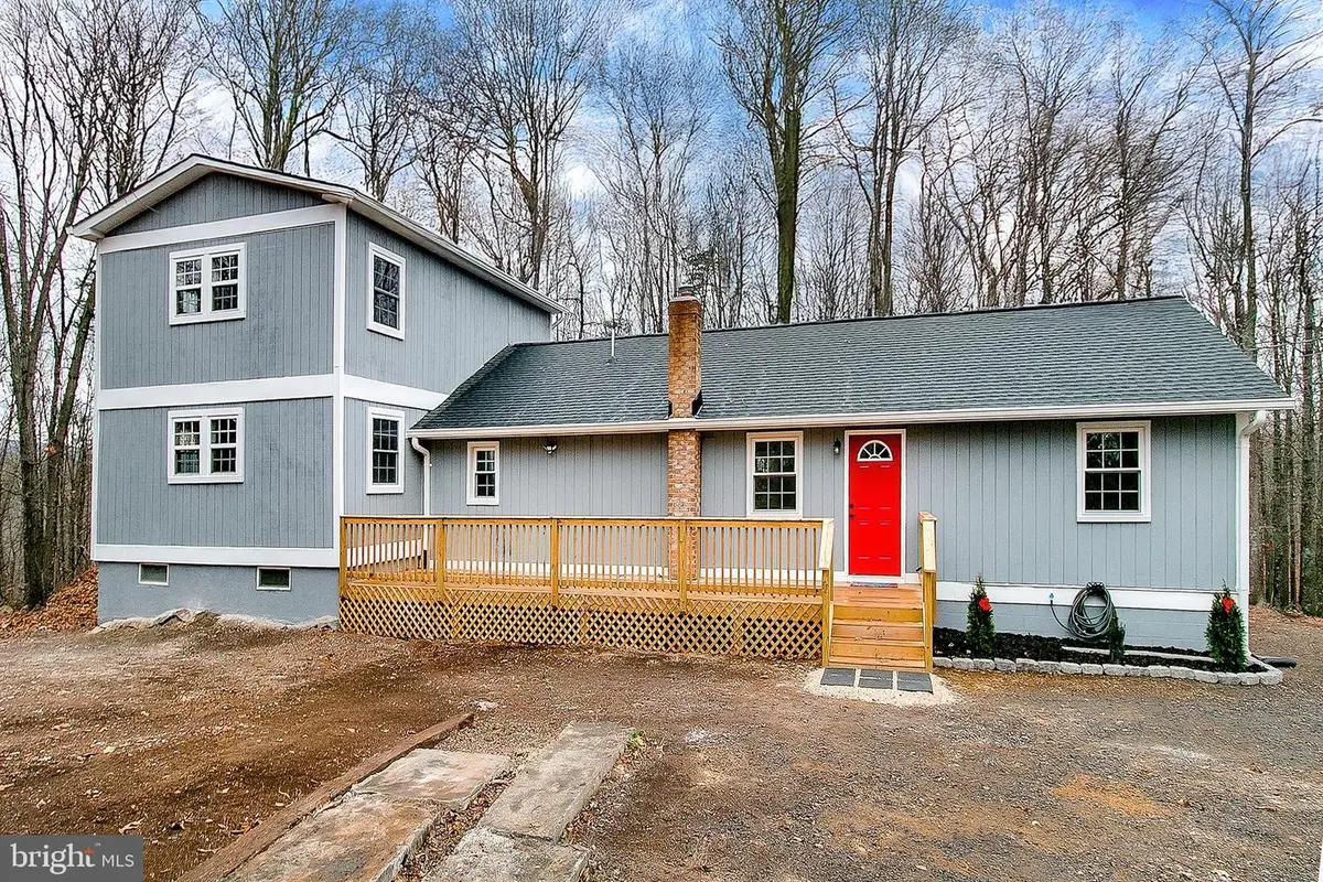 308 Greenwoods Dr, Berkeley Springs, WV 25411 - Image #1