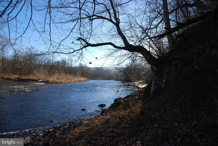 30 Cavalier Way, Great Cacapon, WV 25422 - Image #2