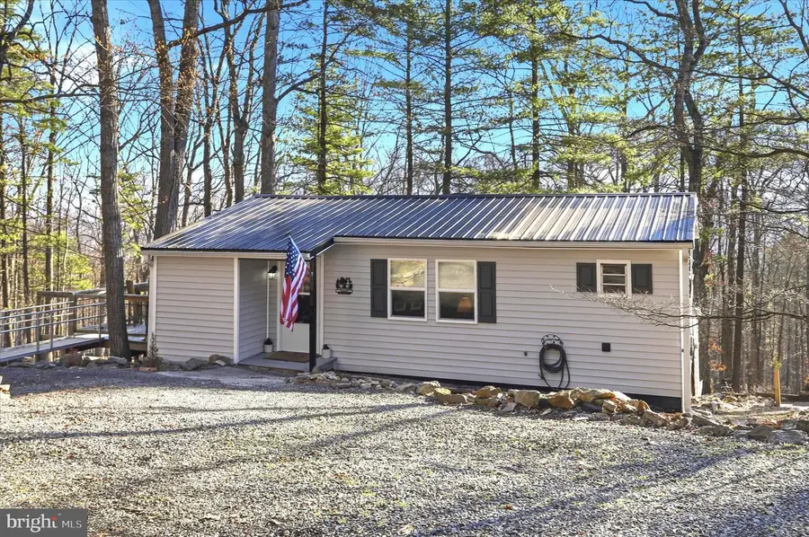 157 Calypso Trl, Great Cacapon, WV 25422 - #2