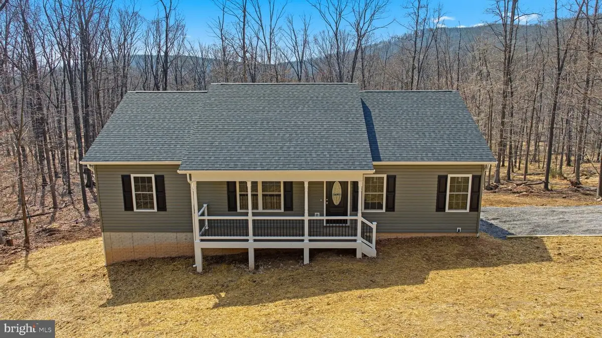 175 Fawn Run Ln, Hedgesville, WV 25427 - #1