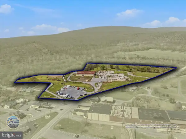 86 Henry W Miller Blvd Blvd, PAW PAW, WV 25422