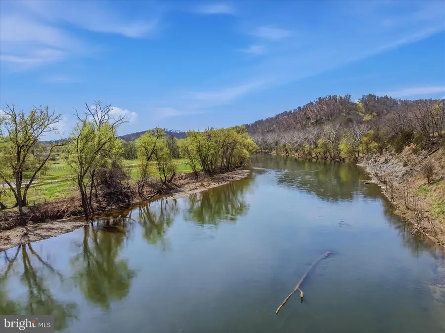 86 Henry W Miller Blvd Blvd, Paw Paw, WV 25422 - #3