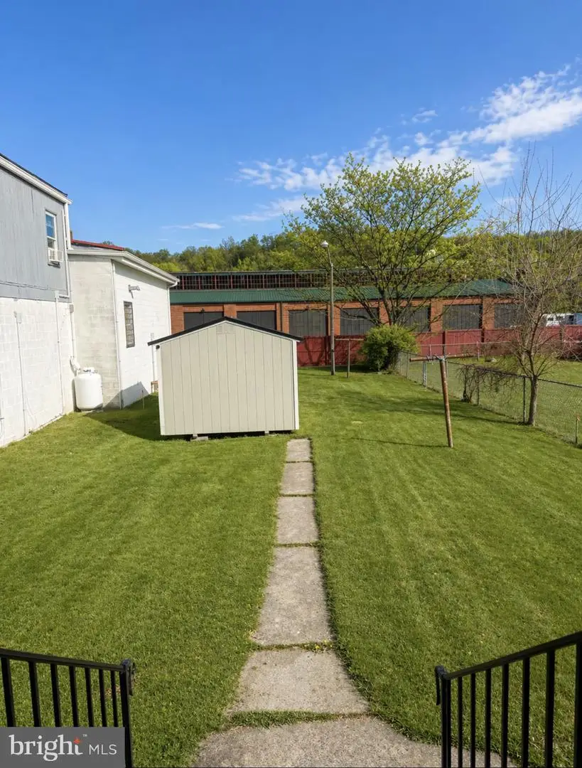 262 N Washington St, Berkeley Springs, WV 25411 - #3