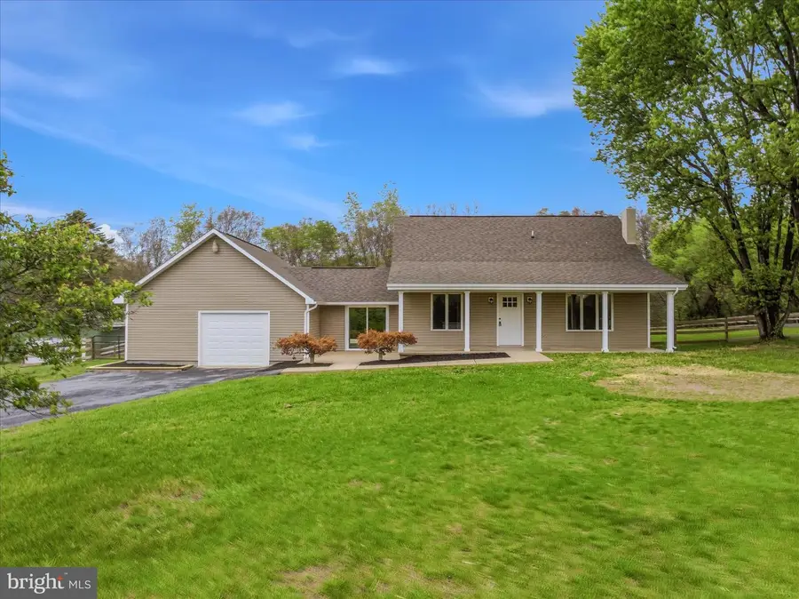 1838 Fulton Rd, Hedgesville, WV 25427 - #3