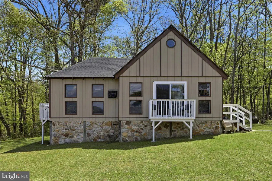 319 Gokey Ln, Great Cacapon, WV 25422 - #2