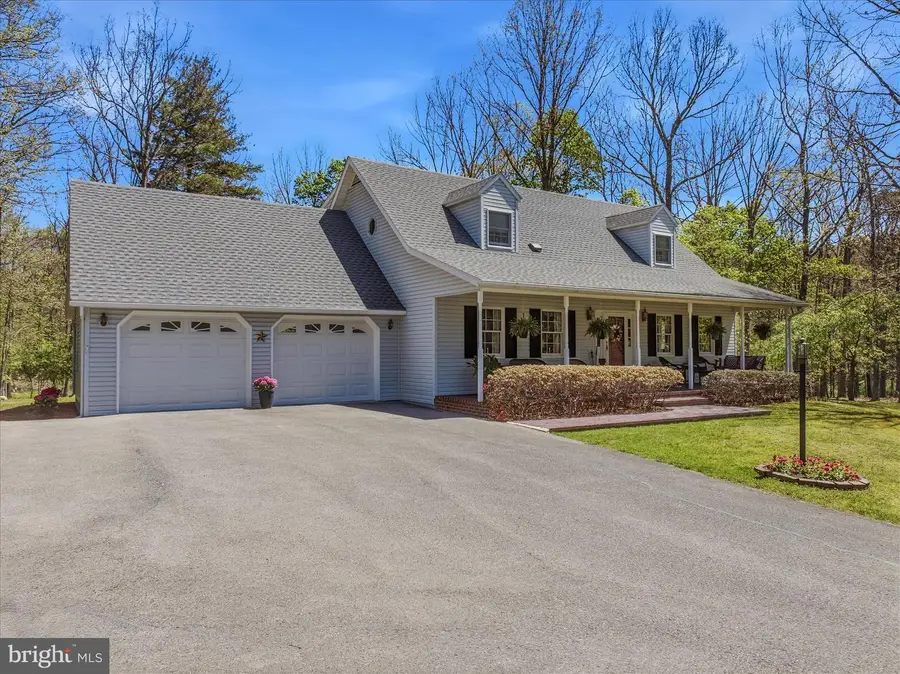 45 Cleaveland Acres Ct, Berkeley Springs, WV 25411 - #2