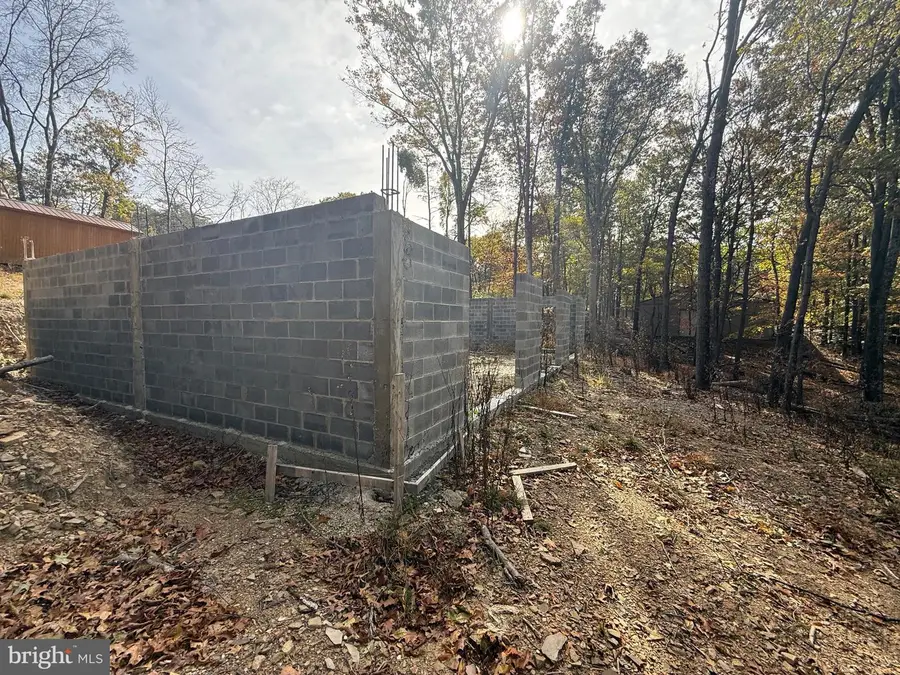 4272 Timber Ridge Road, Berkeley Springs, WV 25411 - #3