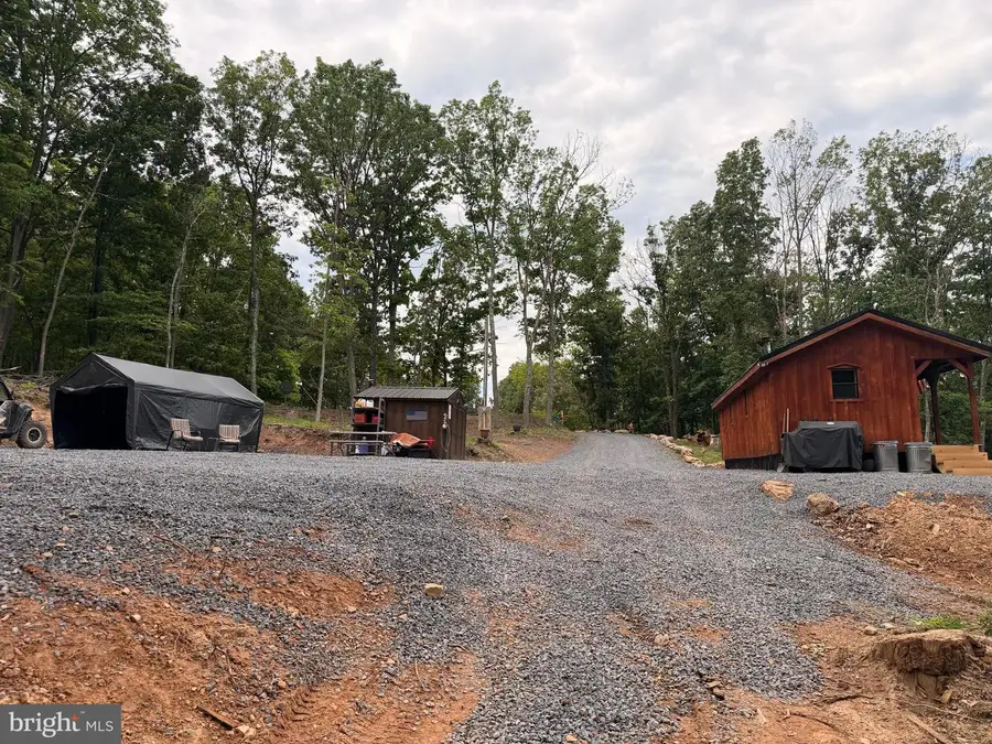 448 Chickloon Ln, Great Cacapon, WV 25422 - #3