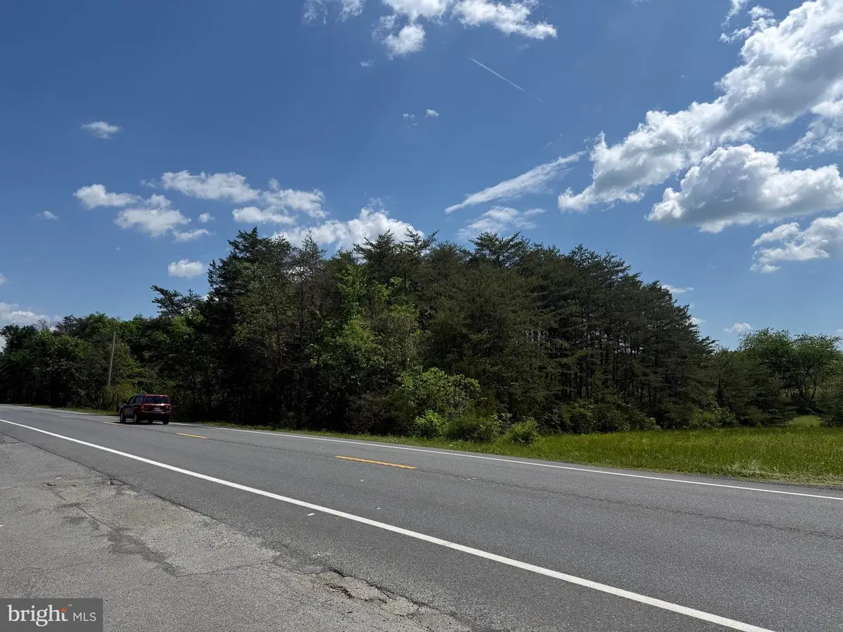 4539 Valley Rd, Berkeley Springs, WV 25411 - #1