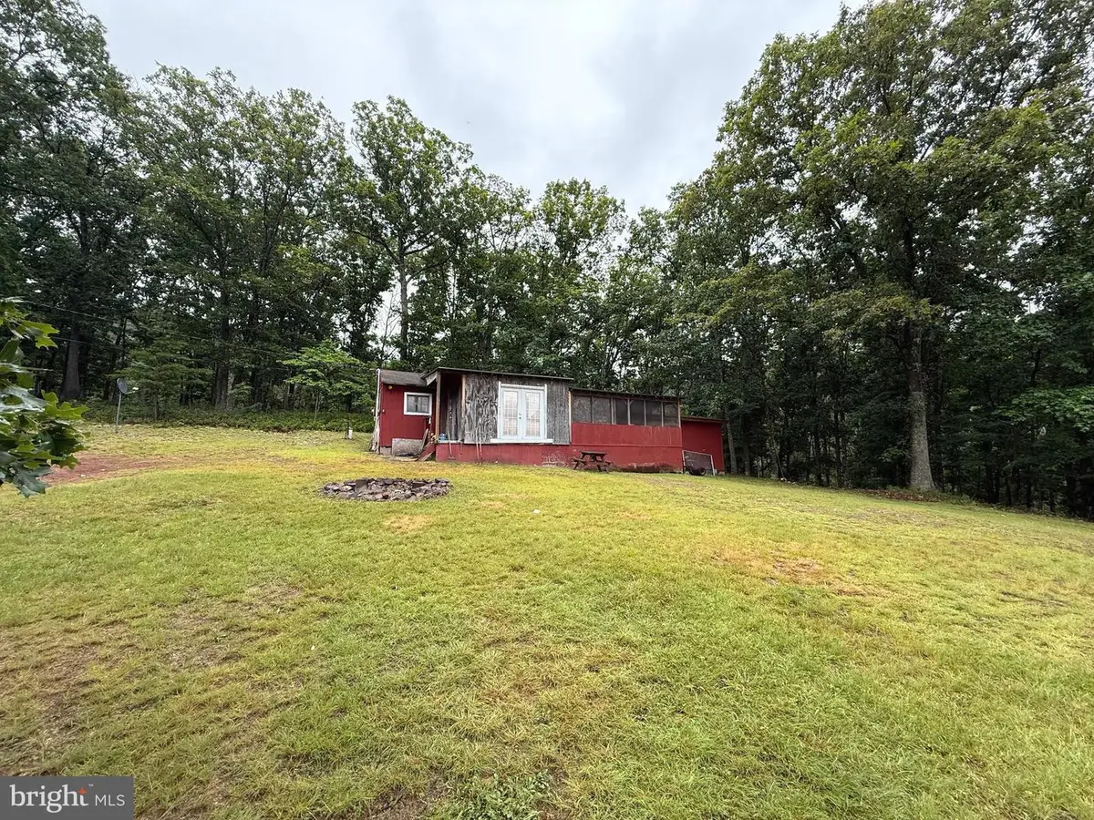 177 Spottswood Ln, Great Cacapon, WV 25422 - #1