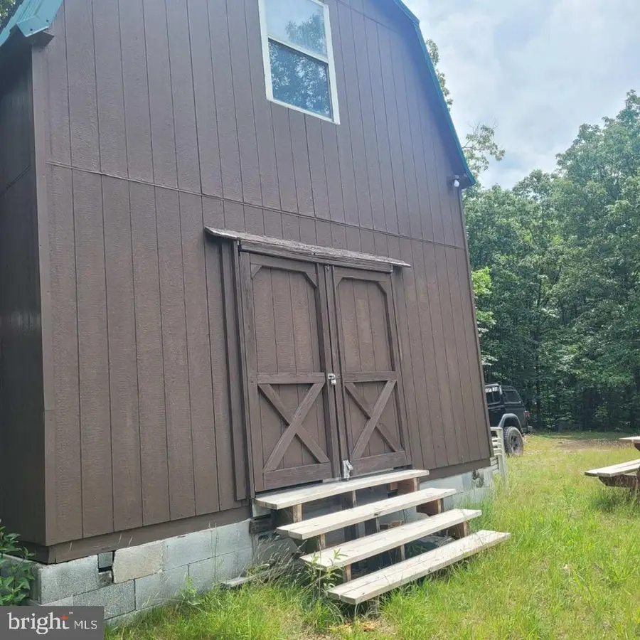 312 Outlook Ln, Great Cacapon, WV 25422 - #3