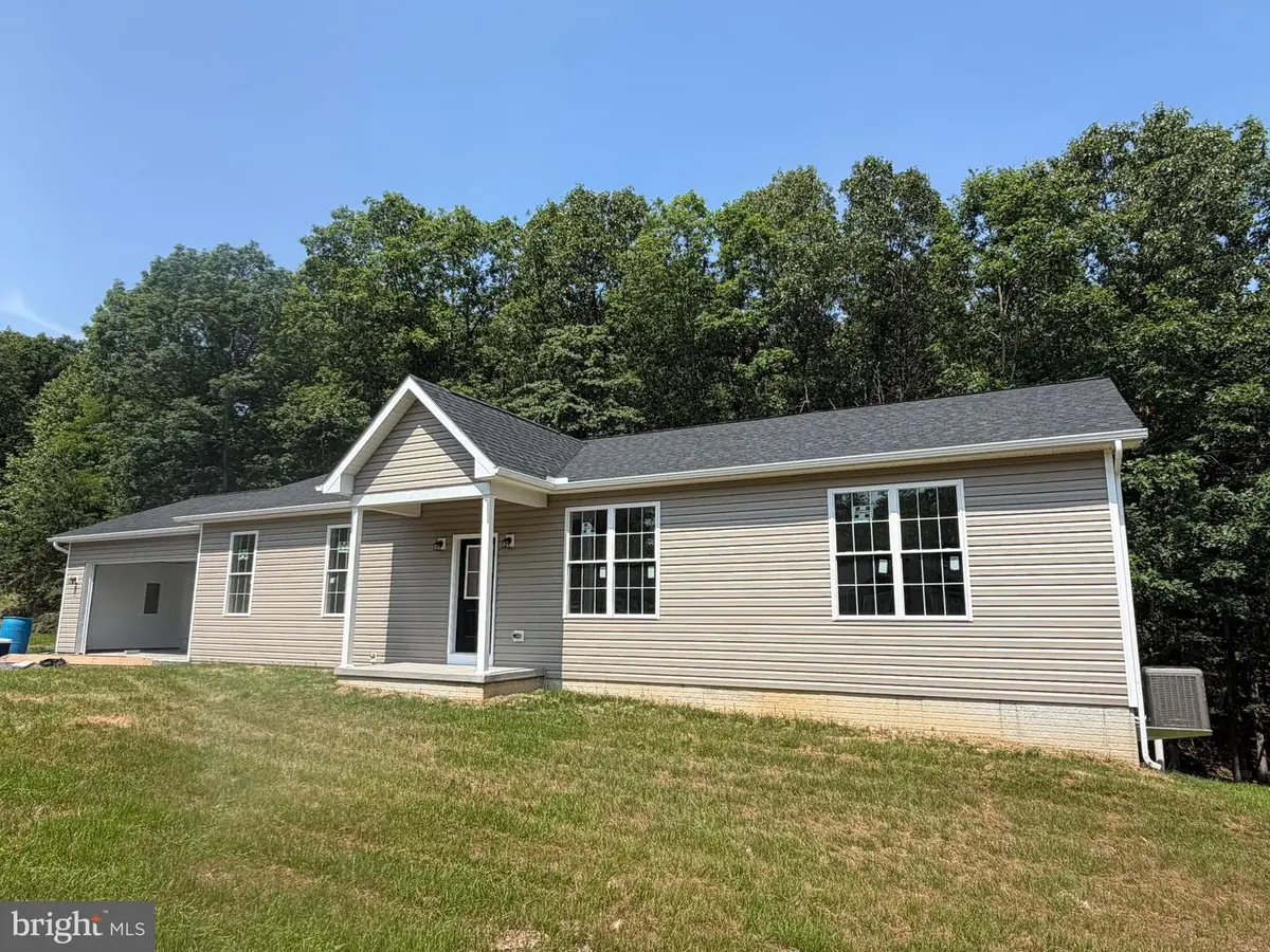 159 Bear Paw Lane, Berkeley Springs, WV 25411 - #1