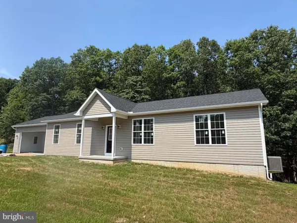 159 Bear Paw Lane, BERKELEY SPRINGS, WV 25411