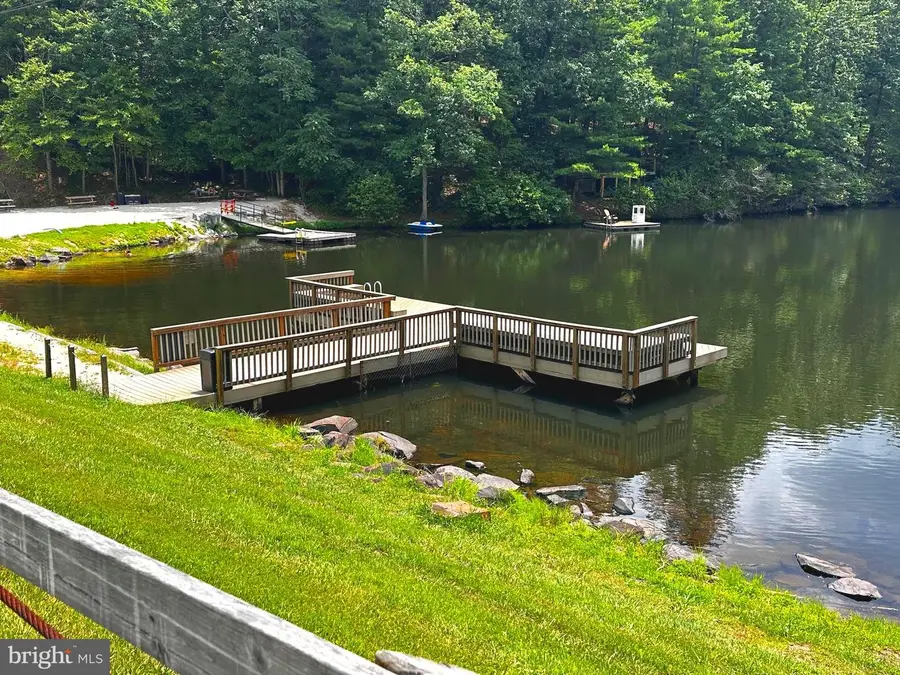 555 Featherbed Ln, Hedgesville, WV 25427 - #3