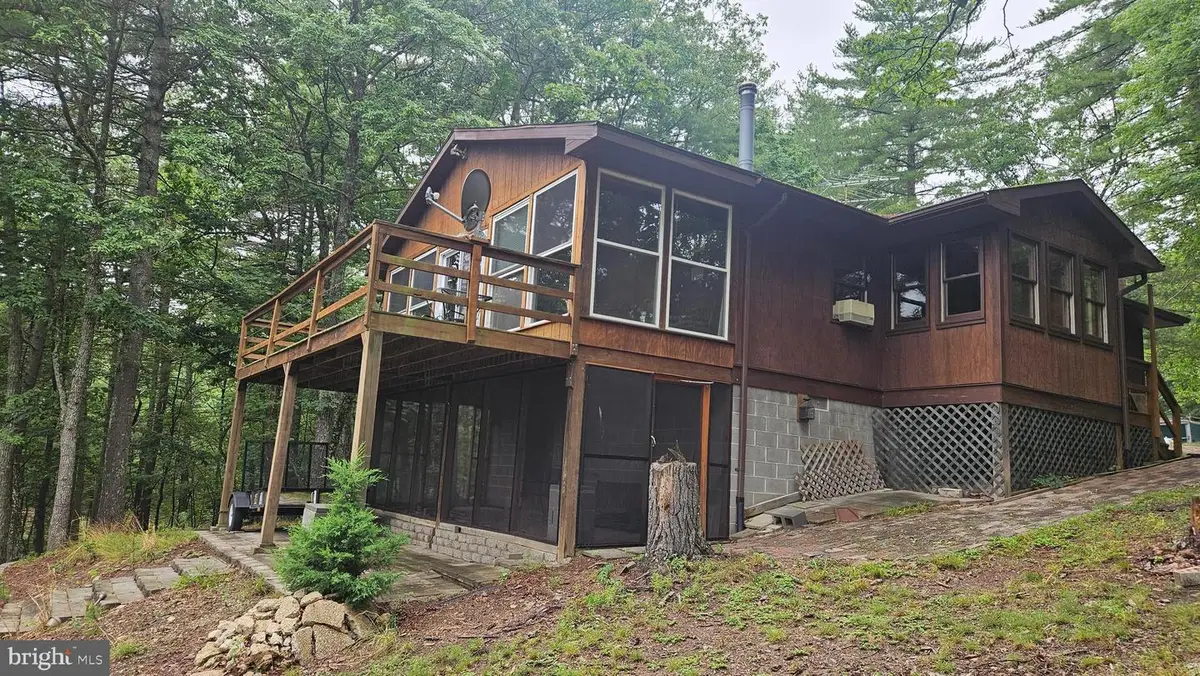 80 Trofton Hollow Ct, Great Cacapon, WV 25422 - #1