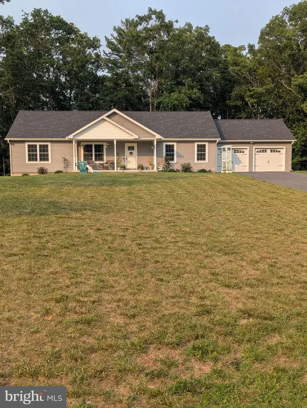 383 Cielo Ln, BERKELEY SPRINGS, WV 25411