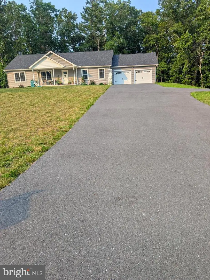 383 Cielo Ln, Berkeley Springs, WV 25411 - #3
