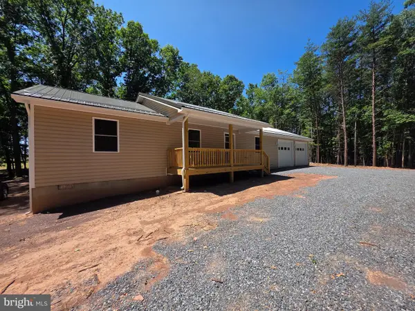 148 Ponds Court, BERKELEY SPRINGS, WV 25411