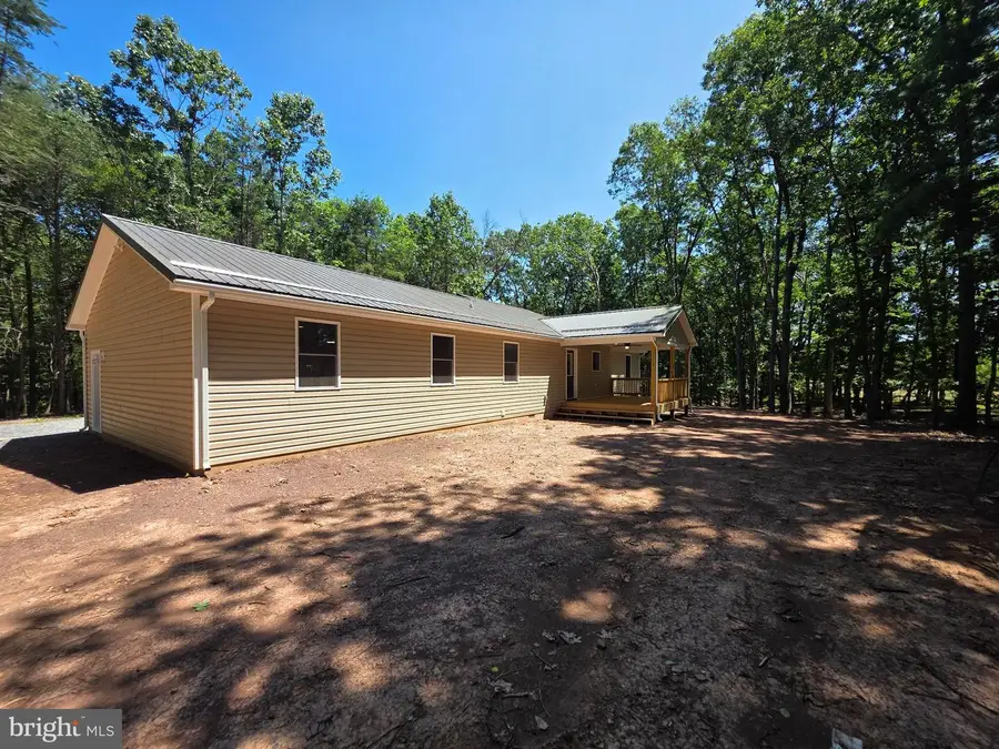 148 Ponds Court, Berkeley Springs, WV 25411 - #2