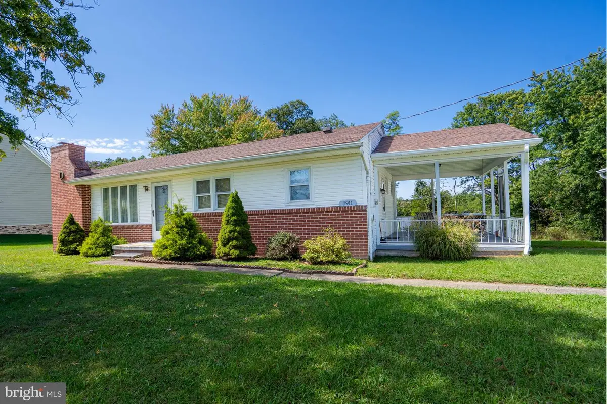 1911 Fairview Dr, Berkeley Springs, WV 25411 - #1