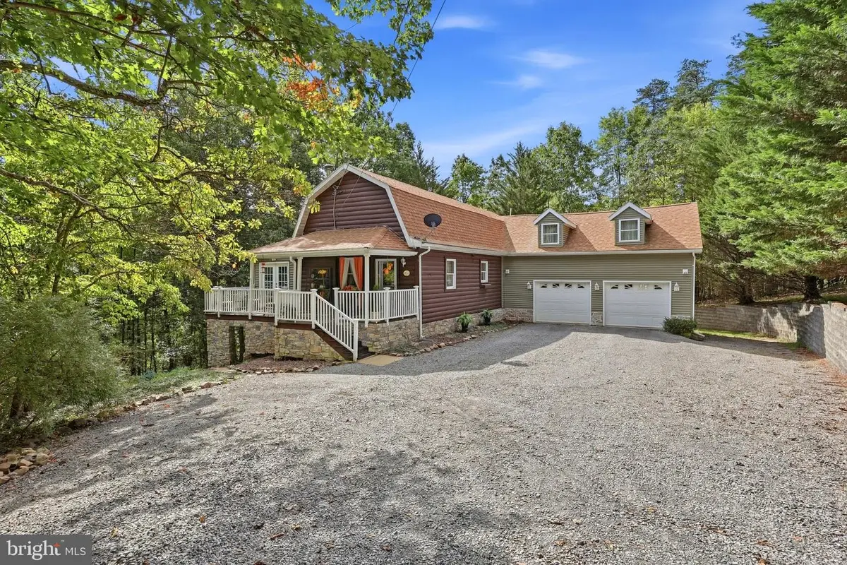 401 Wild Rose Dr, Hedgesville, WV 25427 - #1