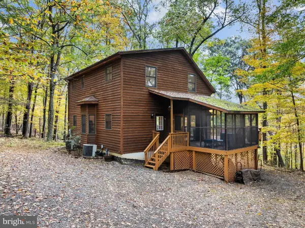 278 Wintergreen Way, BERKELEY SPRINGS, WV 25411