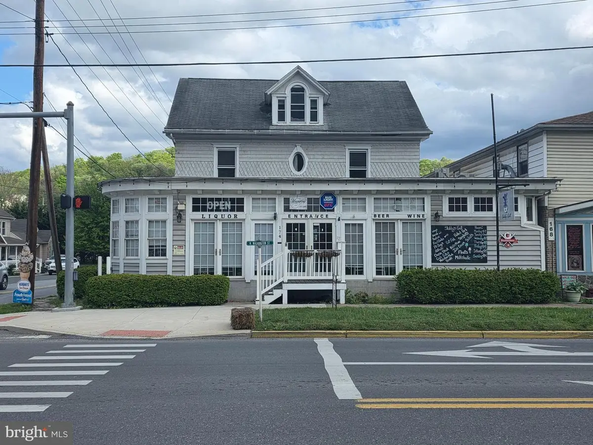 174 N Washington St, Berkeley Springs, WV 25411 - #1