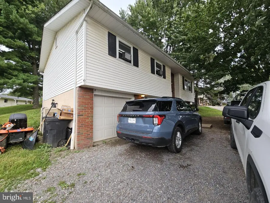 105 Pine Ave, Wheeling, WV 26003 - #2