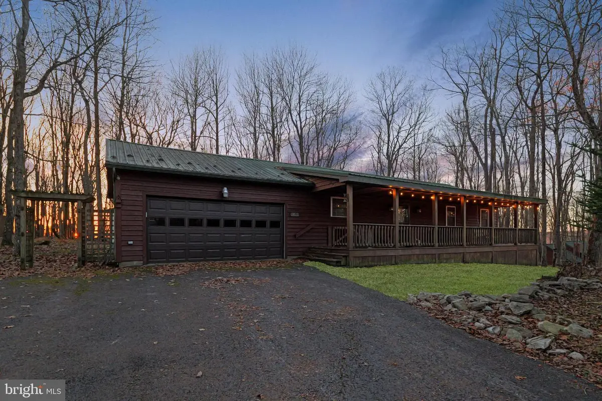 1471 E Alpine Dr, Terra Alta, WV 26764 - Image #1