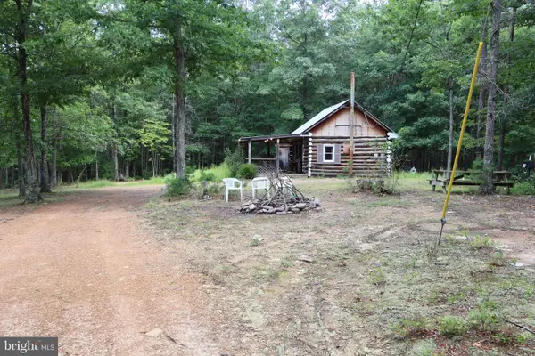 418 R & R Ridge Rd, BRANDYWINE, WV 26802