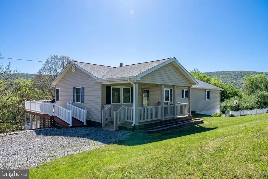 439 Dogwood Dr, Franklin, WV 26807 - #2