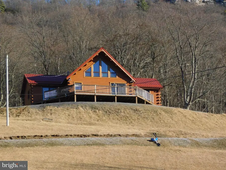 515 Lookout Ln, Riverton, WV 26814 - #2