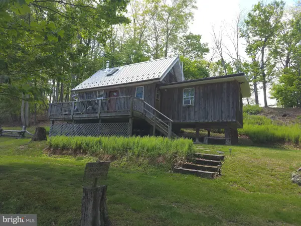 152 Sharps Ridge Ln, FRANKLIN, WV 26807