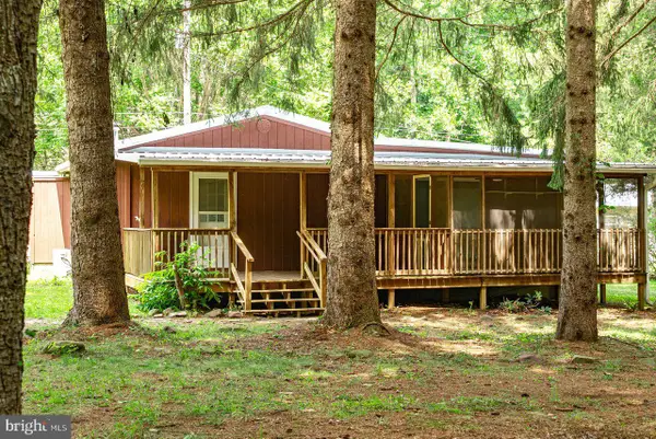 3368 Brushy Fork Rd, SUGAR GROVE, WV 26815