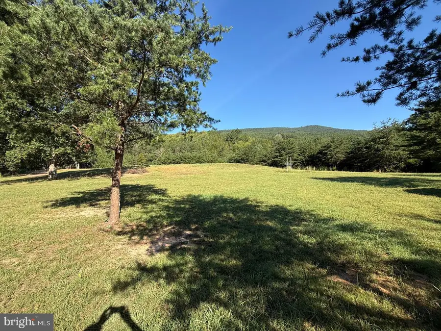 70 Turkey Oak Dr, Upper Tract, WV 26866 - #3