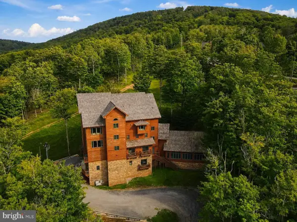 626 Winterset Dr, DAVIS, WV 26260