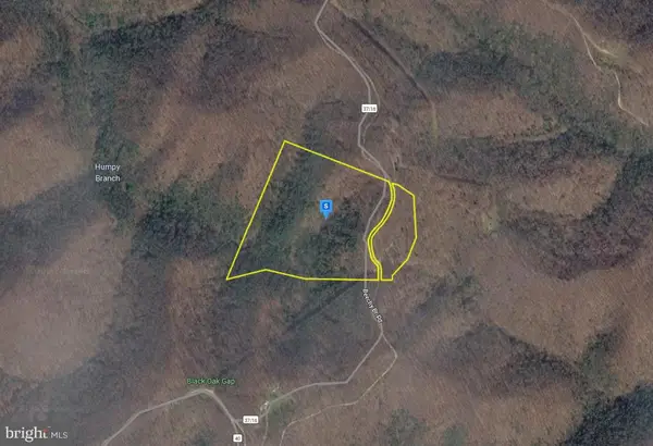 111 Beechy Br Rd, DUNLOW, WV 25511